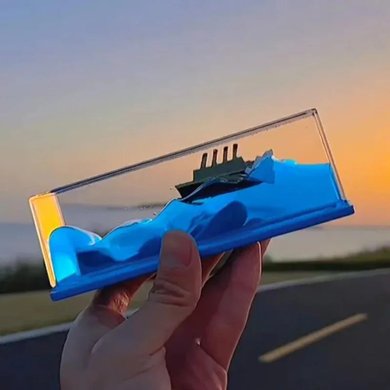 Ocean Drift Liquid Motion Bottle